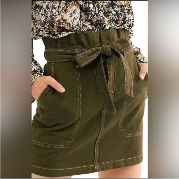 Free People Dresses & Skirts - Free People Splendor in the Grass Army Green Mini Skirt Size 2
